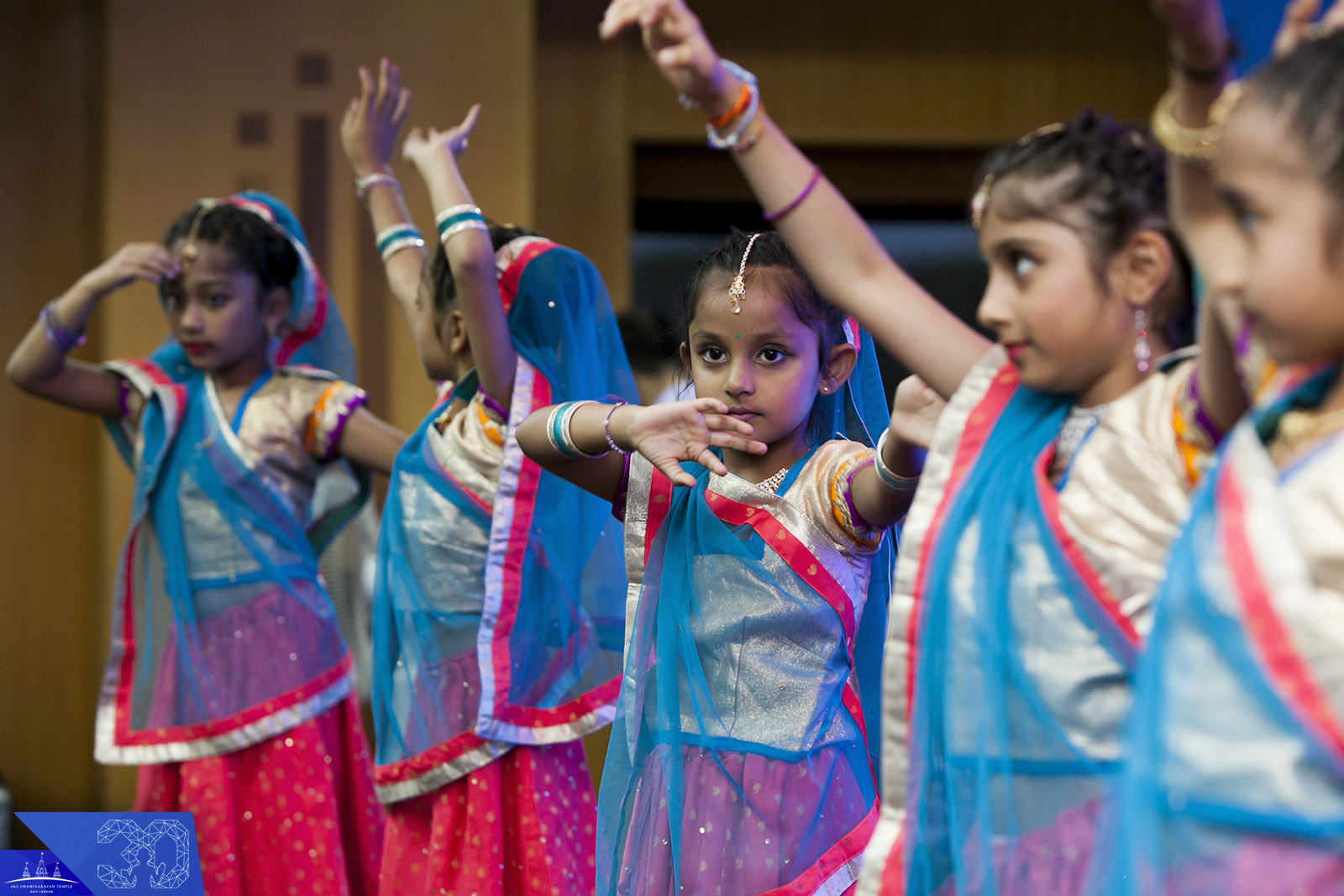 72 copy - ©1987-2017 SKS Swaminarayan Temple East London